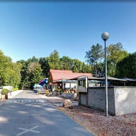Vakantiehuis Zuiderveld Geesbrug Buitenkant foto