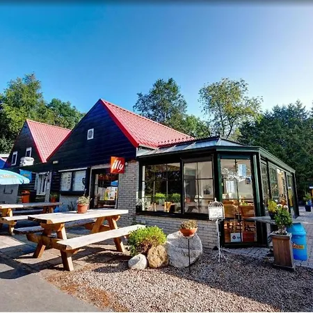 Vakantiehuis Zuiderveld Geesbrug Buitenkant foto